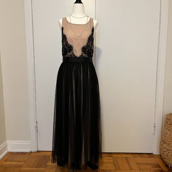 Sheer Nude & Black Lace Peplum Top – Vintage Romance with a Modern Edge - Picture 10 of 10